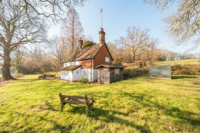 2 Bedroom Detached House To Rent In Skinners Lane, Chiddingfold, Godalming, GU8