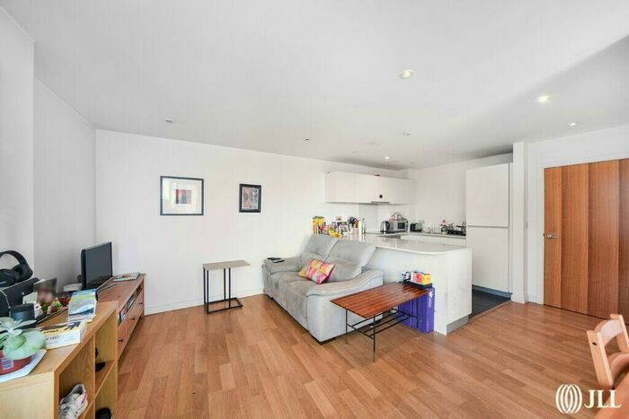 2 Bedroom Apartment To Rent In Riverside Apartments, London, N4