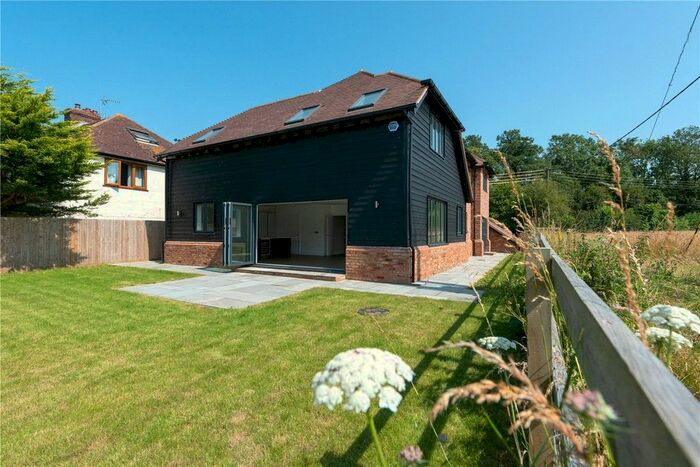 4 Bedroom Detached House To Rent In Iffin Lane, Canterbury, CT4