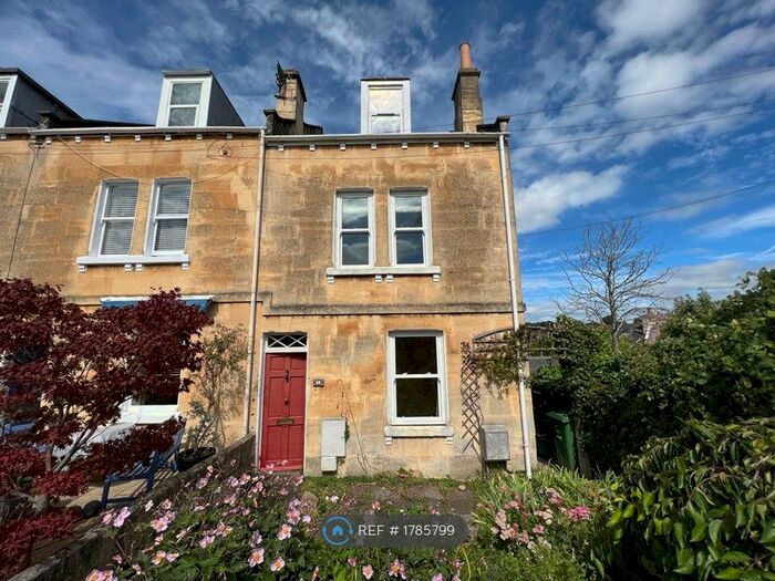 3 Bedroom End Of Terrace House To Rent In Garfield Terrace, Bath, BA1