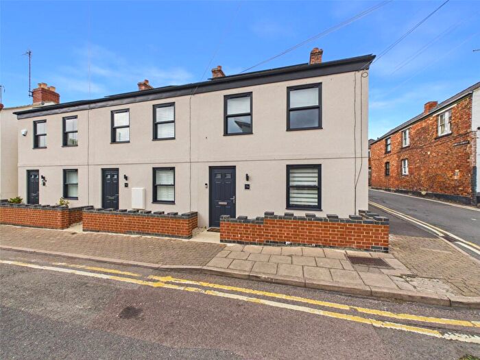 2 Bedroom End Of Terrace House To Rent In New Street, Cheltenham, Gloucestershire, GL50