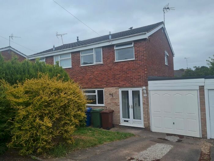 3 Bedroom Semi-Detached House To Rent In Woodthorne Close, Rugeley, Staffordshire, WS15