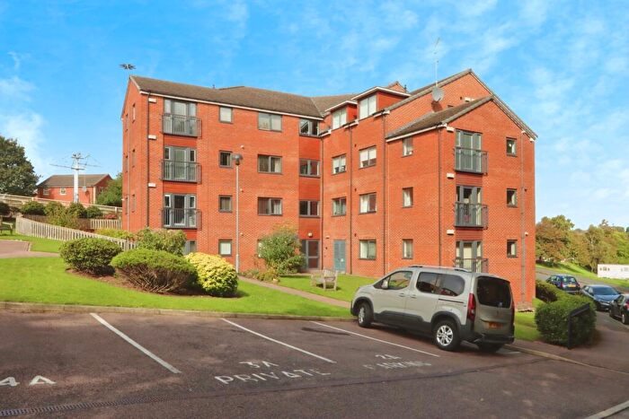 2 Bedroom Flat For Sale In Crossland Drive, Sheffield, South Yorkshire, S12