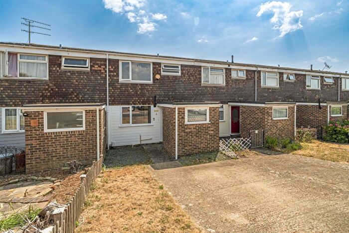 3 Bedroom Terraced House For Sale In Brendon Road, Worthing, BN13