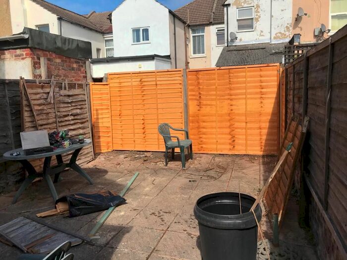 1 Bedroom Flat To Rent In Newcome Road, Portsmouth, PO1