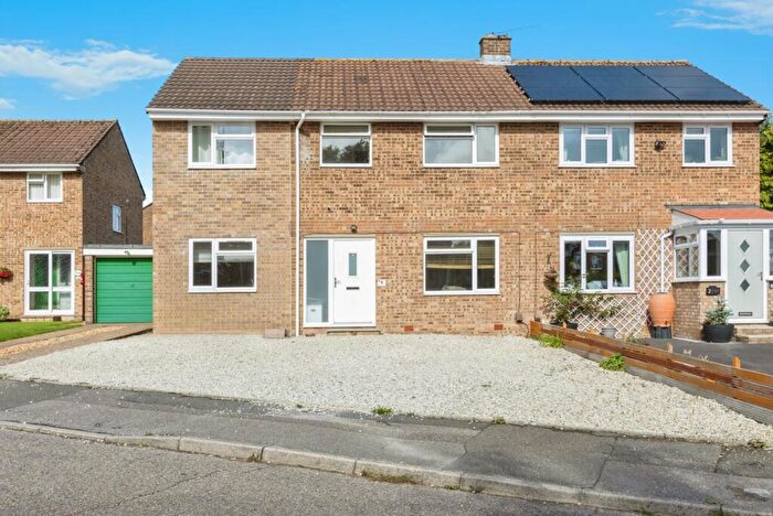 5 Bedroom Semi-Detached House For Sale In Manton Road, Poole, Dorset, BH15
