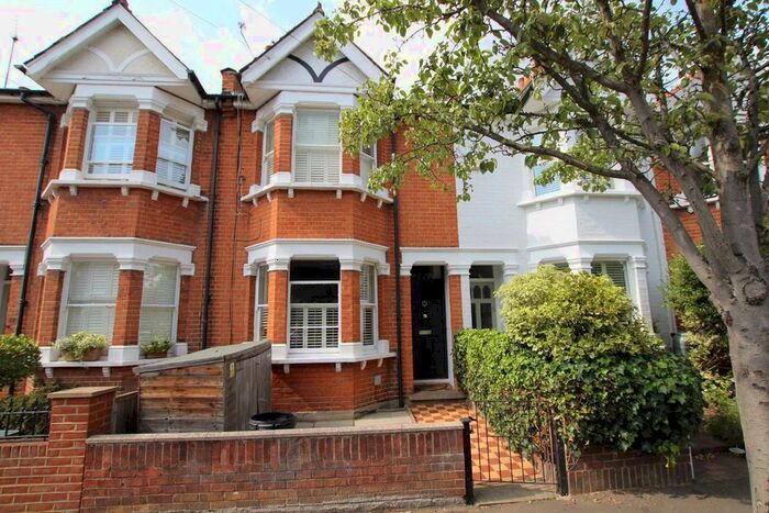 4 Bedroom Property To Rent In Grimwood Road, Twickenham, TW1