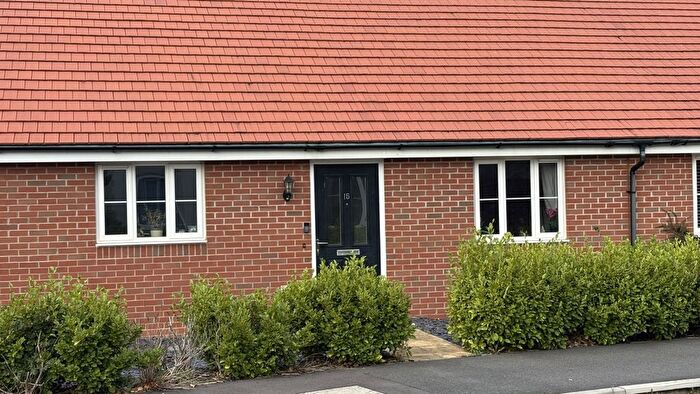 2 Bedroom Semi-Detached House For Sale In Ballingers, Shrivenham, SN6