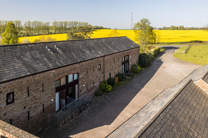 3 Bedroom Terraced House For Sale In Everstone Farm Barns, Peterstow, Ross-on-Wye, Herefordshire, HR9