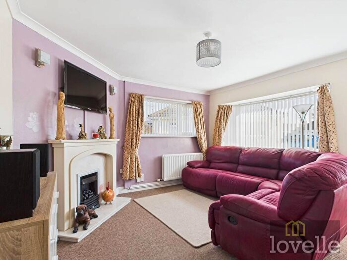 2 Bedroom Semi-Detached Bungalow For Sale In Repton Road, Mablethorpe, LN12