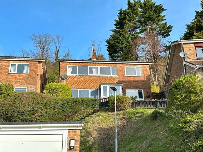 3 Bedroom Detached House For Sale In Hill Road, Old Town, Eastbourne, BN20