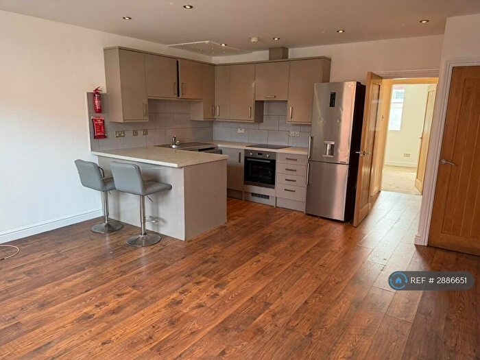 1 Bedroom Flat To Rent In King St, Dukinfield, SK16