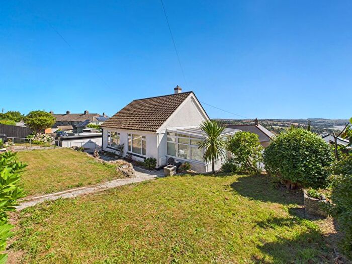 1 Bedroom Bungalow For Sale In Parc An Challow, Penryn - Corner Plot Position, TR10