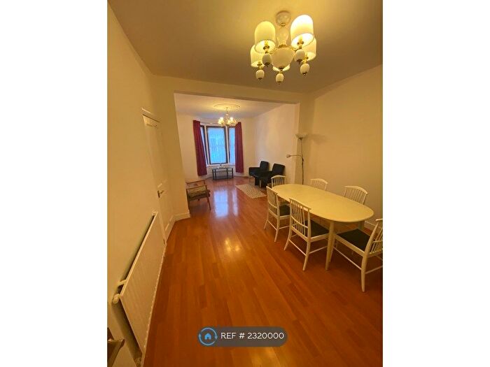 2 Bedroom Terraced House To Rent In Francis Avenue, Ilford, IG1