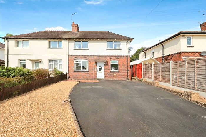 3 Bedroom Semi Detached House For Sale In Hamilton Road, Kidderminster, Worcestershire, DY11