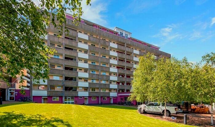 3 Bedroom Flat To Rent In A Wynford Road, London, N1