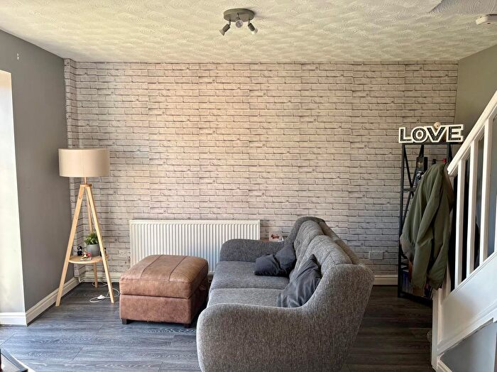 1 Bedroom Terraced House For Sale In Kirkby Avenue, Selby, YO8