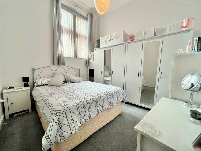 3 Bedroom Apartment For Sale In Wellington Street, Stockport, SK1