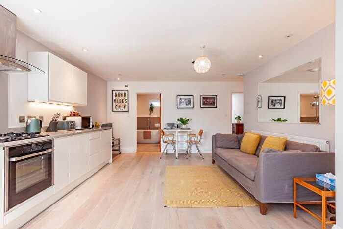 1 Bedroom Apartment To Rent In Howard Street Oxford, OX4