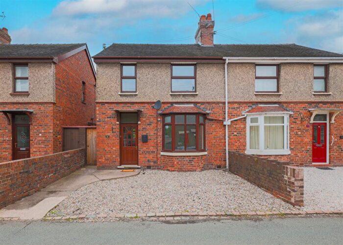 3 Bedroom Semi-Detached House For Sale In Mill Road, Cheadle, ST10