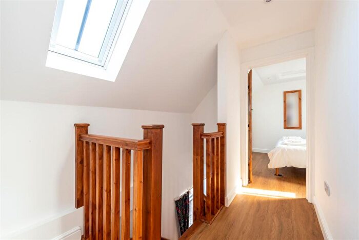 2 Bedroom Semi-Detached House For Sale In White Hart Cottages, Bridge Street, Hadleigh, IP7