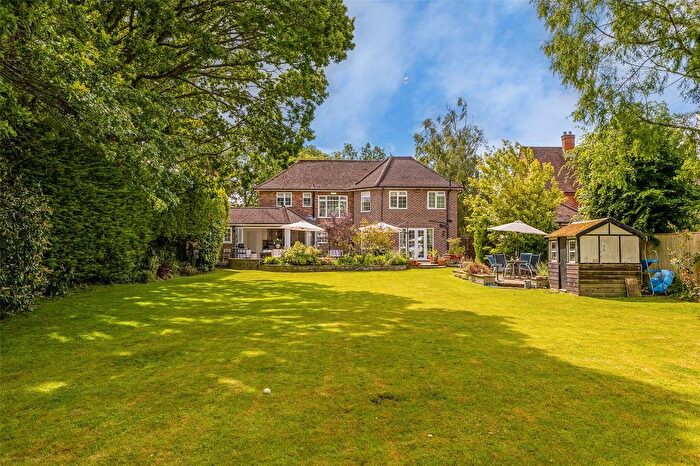 5 Bedroom Detached House For Sale In Hatchet Lane, Winkfield, Windsor, Berkshire, SL4