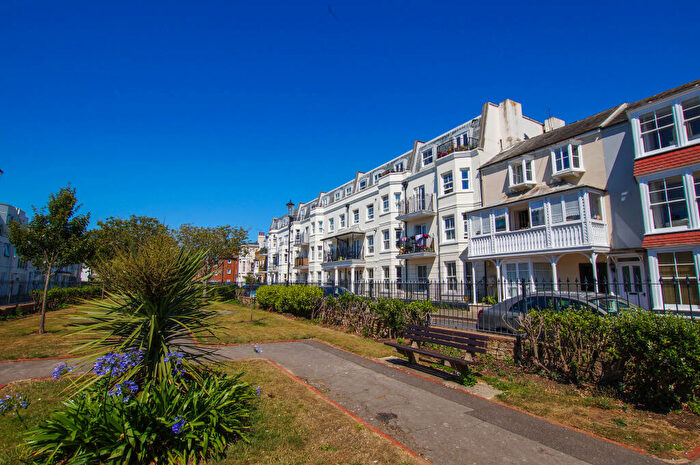 2 Bedroom Apartment To Rent In The Steyne, Bognor Regis, West Sussex, PO21