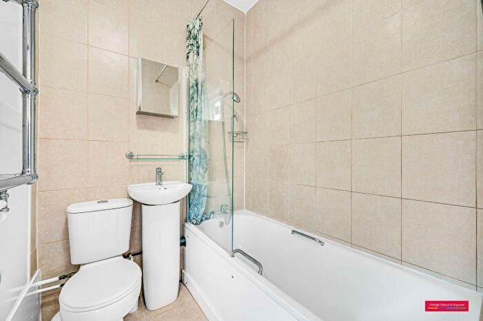 1 Bedroom Flat To Rent In Queensway, London, W2