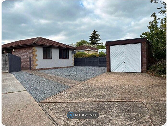 2 Bedroom Bungalow To Rent In Villa Close, Lincoln, LN4