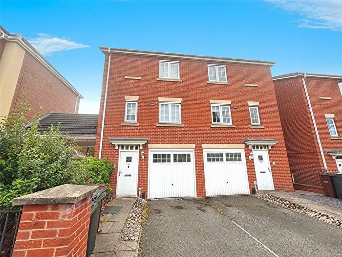 3 Bedroom Semi-Detached House To Rent In Stanley Road, Wolverhampton, West Midlands, WV10