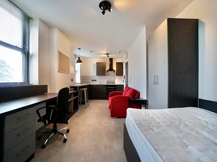 Studio To Rent In High Street, Bangor, LL57