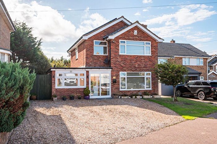 4 Bedroom Detached House For Sale In Clifton Park, Cromer, NR27