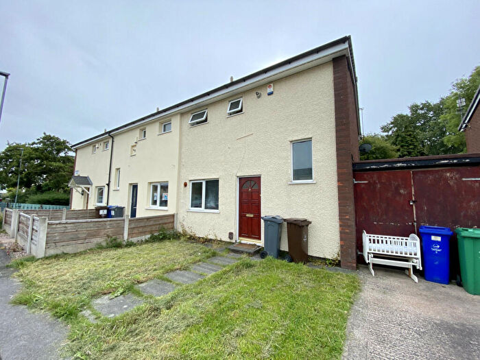 2 Bedroom Semi-Detached House To Rent In Lysander Close, Manchester, M14