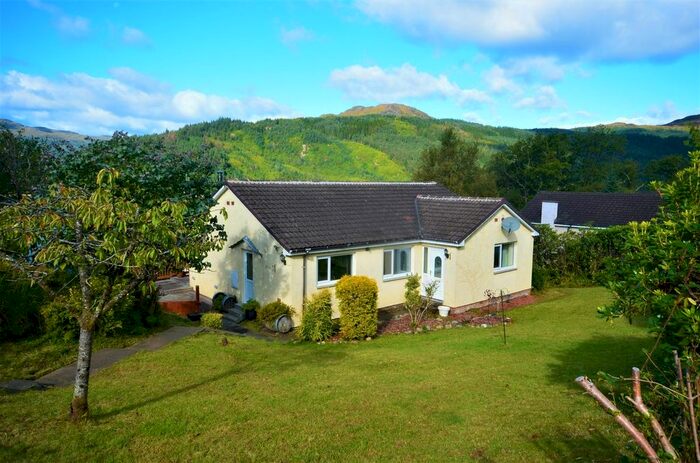 4 Bedroom Detached House For Sale In Feuins Road, Portincaple, Argyll &amp; Bute, G84