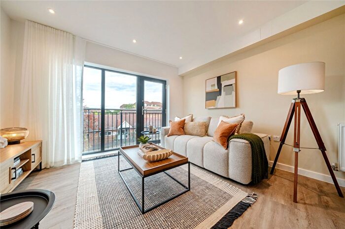 1 Bedroom Flat For Sale In West Street, Erith, DA8