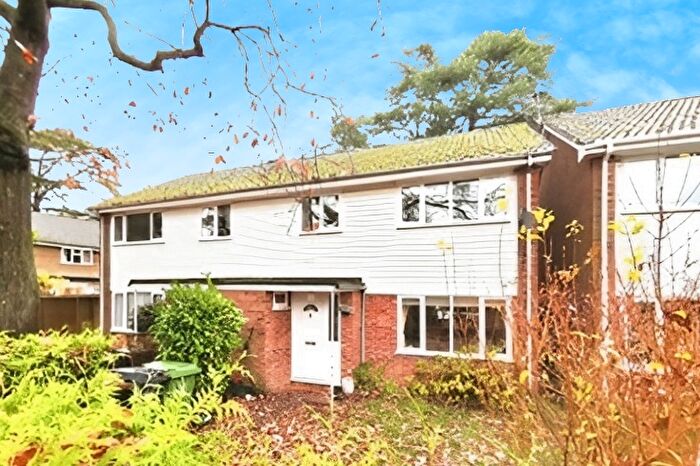 3 Bedroom House To Rent In Coniston Close, Camberley, GU15