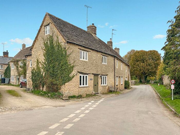 2 Bedroom Cottage For Sale In Asthall, Nr Burford, OX18