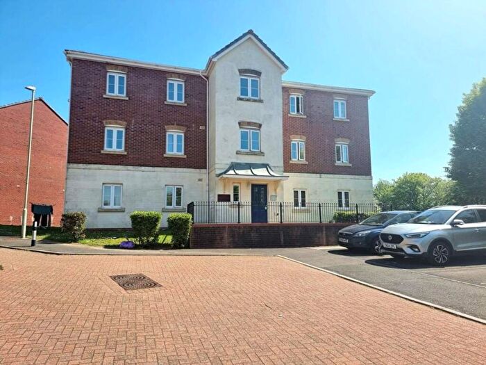 2 Bedroom Flat For Sale In Longacres, Bridgend, CF31