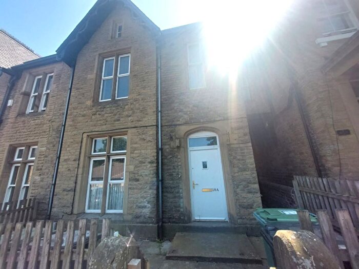 1 Bedroom Flat To Rent In Belmont Street, Huddersfield, HD1