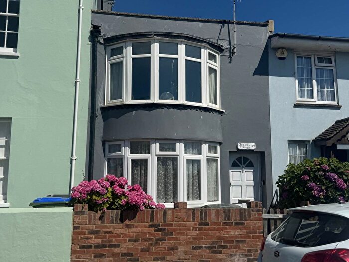 2 Bedroom Flat To Rent In West Street, Bognor Regis, PO21