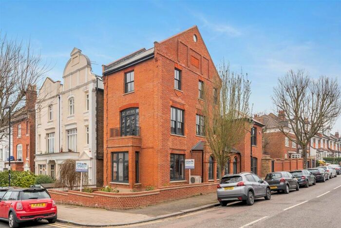 1 Bedroom Flat To Rent In Muswell Road, Muswell Hill, N10