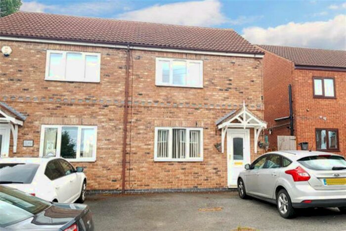 3 Bedroom House To Rent In Scrooby Close, Harworth, Doncaster, DN11