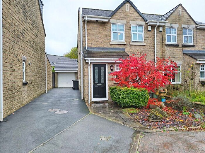 3 Bedroom Semi Detached House For Sale In Musbury Mews, Haslingden, Rossendale, BB4