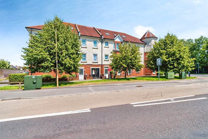 3 Bedroom Apartment For Sale In Southampton Road, Eastleigh, SO50
