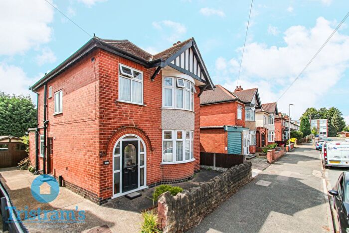 3 Bedroom Detached House For Sale In Broadgate Avenue, Beeston, NG9
