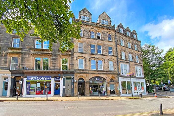 2 Bedroom Flat To Rent In Imperial Mansions, Royal Parade, Harrogate, HG1