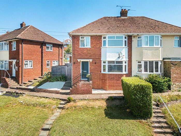 3 Bedroom Semi-Detached House For Sale In Hillary Road, High Wycombe, HP13