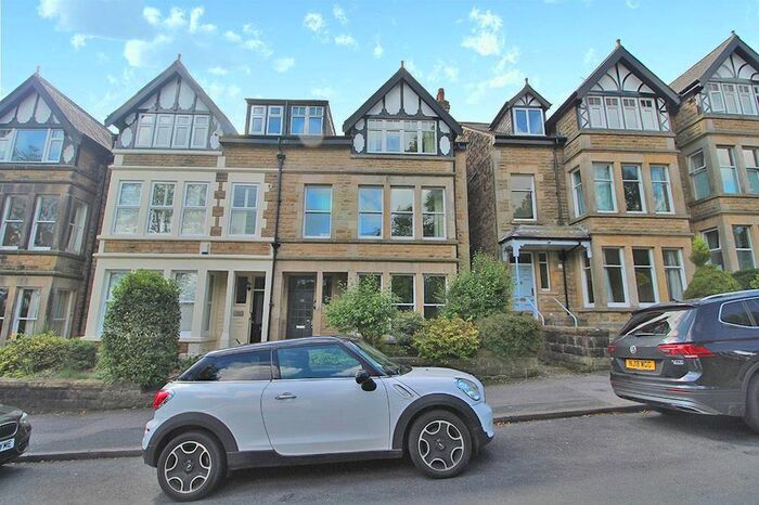 2 Bedroom Flat To Rent In Harlow Moor Drive, Harrogate HG2
