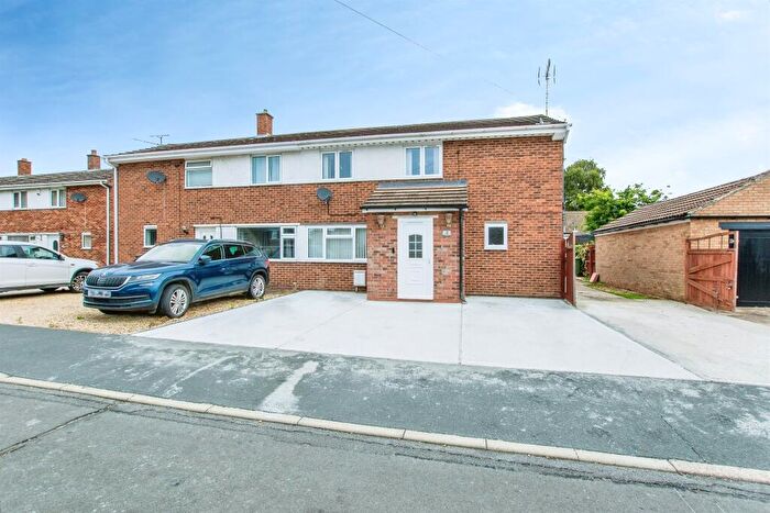 3 Bedroom Semi Detached House For Sale In Ingle Road, Elm, Wisbech, PE14