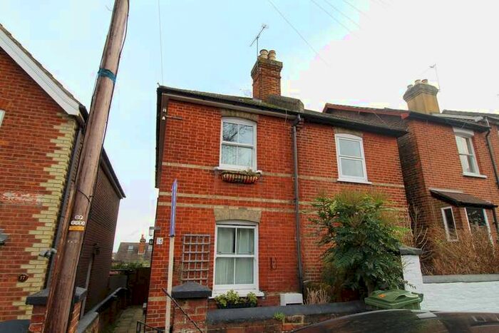 4 Bedroom Semi-Detached House To Rent In Ludlow Road, Guildford, GU2